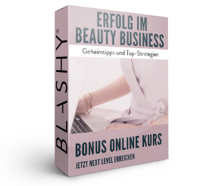 3D Produktbox für Airbrush Brows Starter Kit & Online Kurs COMBO PACK von blashyshop.com, Frau tippt auf Laptop. Blashy Shop