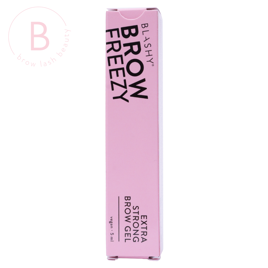 Eine rosafarbene Dose Blashy Brow Freezy Extra Strong Brow Gel, vegan, 5ml, für ein makelloses Augenbrauen-Styling; Logo links. Blashy Shop
