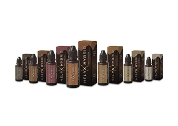 Eine Reihe von Elleebana Helyx Hybrid Farben 15ml Flaschen und Schachteln auf einem weißen Hintergrund. Blashy Shop