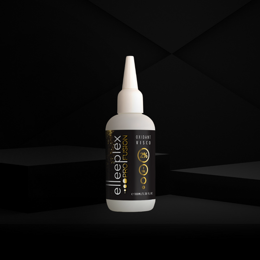 Sie sehen eine Flasche Elleebana Elleeplex Profusion Creme Oxydant 2%, 100ml. Blashy Shop