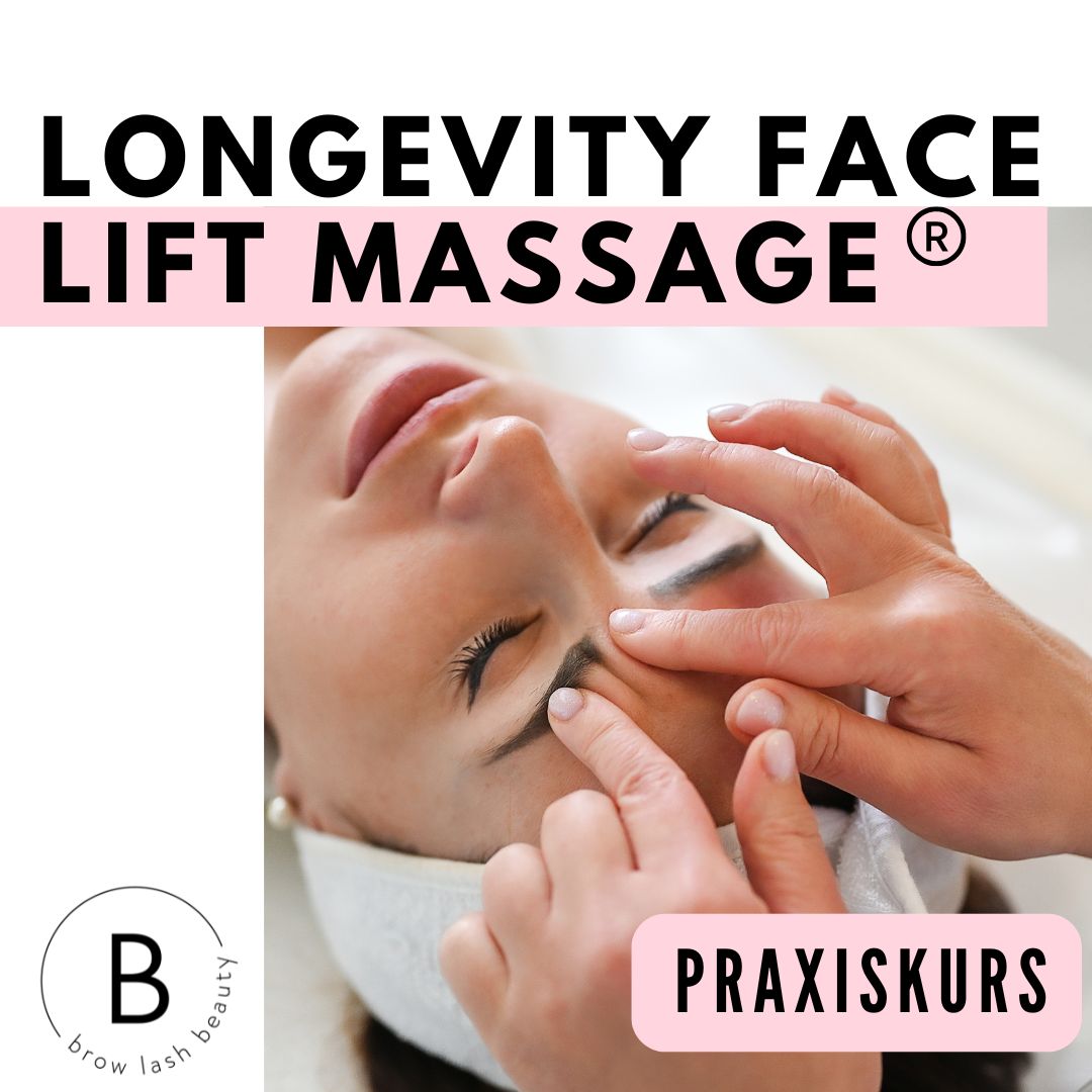 Eine Person bekommt eine Gesichtsmassage; Text: Beauty Kreation Academy LONGEVITY FACE LIFT Reset Massage Schulung 2 Tage inkl. Akkreditierung. Blashy Shop