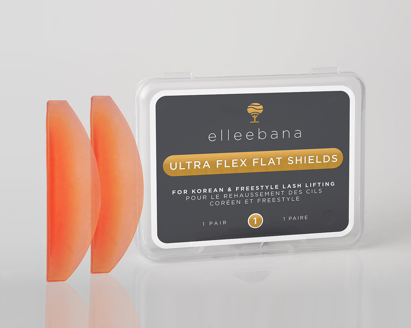 Ein Plastiketui mit der Aufschrift *NEU* Elleebana Ultra Flex Flat Shield - Korean Lash Lift neben zwei orangefarbenen Elleebana-Schilden. Blashy Shop