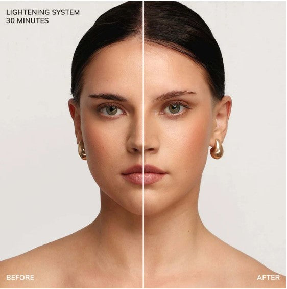 Geteiltes Bild: Das Gesicht einer Frau zeigt den Hautton vor und nach der Anwendung des Brow Code STARTER KIT Lemon Lights Brow Bleaching Kit für 30 Minuten. Blashy Shop