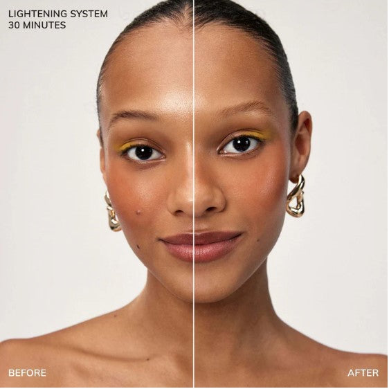 Ein Split-Face-Vergleich zeigt eine Frau vor und nach der Anwendung des Brow Code STARTER KIT Lemon Lights Bleaching Kit. Blashy Shop
