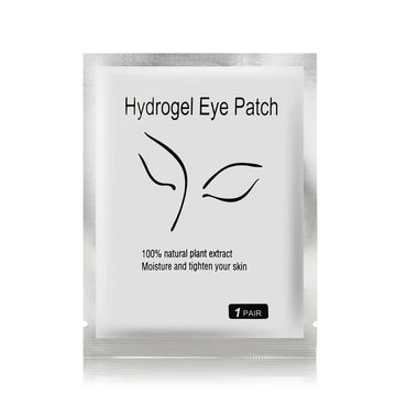Eine silberne Blashy C Hydrogel Augenpads, 10 Paar Packung für Lash Lifting oder Wimpern abkleben, mit Augengrafik. Blashy Shop